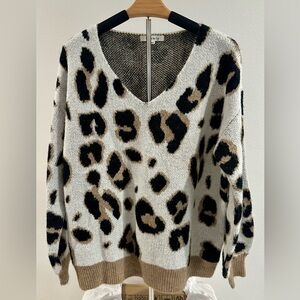 Women’s Leopard Print Balloon Sleeve Sweater